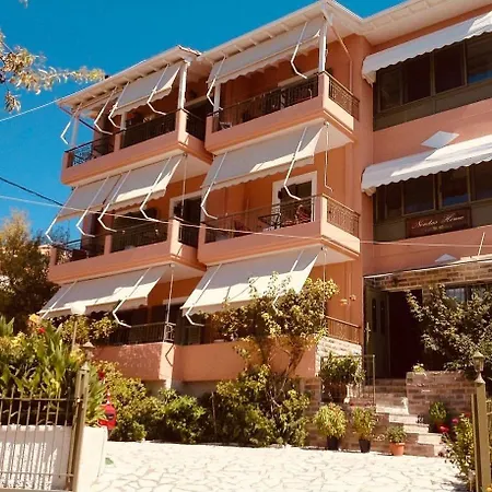 Lägenhetshotell Nontas Kalamítsi