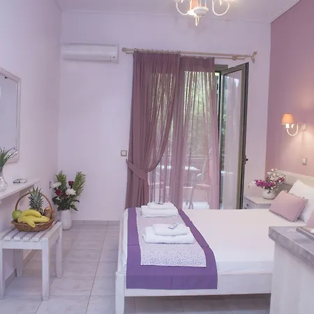 Nontas Lägenhetshotell