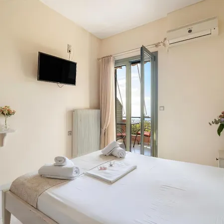 Nontas - With Sea & Mountain View Апартхотел 3*