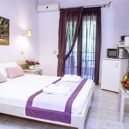 Nontas - With Sea & Mountain View Апартхотел 3*