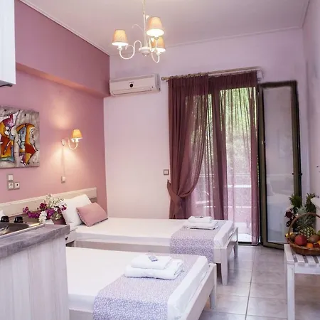 Nontas Lägenhetshotell Kalamítsi