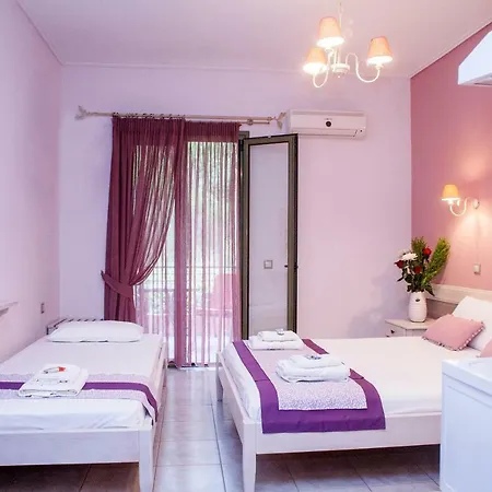 Lägenhetshotell Nontas Kalamítsi