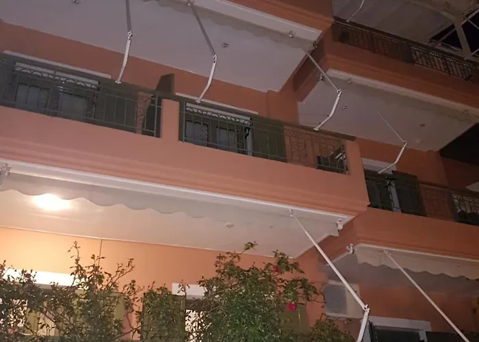 Nontas 3* Kalamitsi (Lefkada)